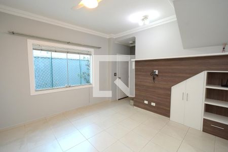 Casa de Condomínio para alugar com 2 quartos, 70m² em Vila Marari, São Paulo