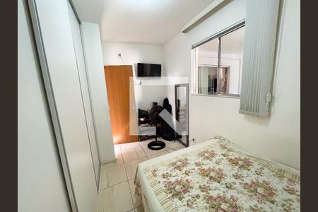 Quarto 1 de casa para alugar com 2 quartos, 70m² em Industrial, Contagem