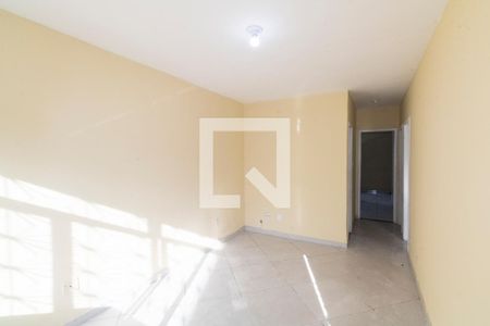 Sala de casa para alugar com 2 quartos, 180m² em Campo Grande, Rio de Janeiro