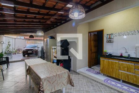 Casa à venda com 144m², 3 quartos e 3 vagas Casa à venda com 144m², 3 quartos e 3 vagasEspaço Gourmet