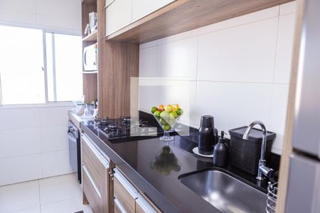 Cozinha de apartamento à venda com 2 quartos, 52m² em Vila Paranaguá, São Paulo