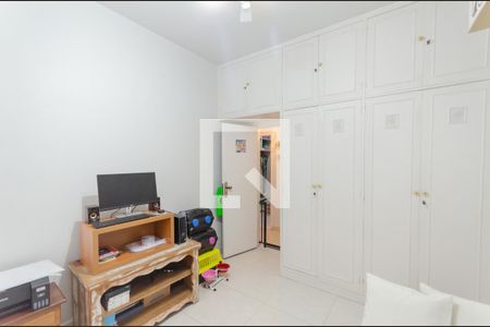 Quarto 1 de apartamento à venda com 2 quartos, 80m² em Tijuca, Rio de Janeiro