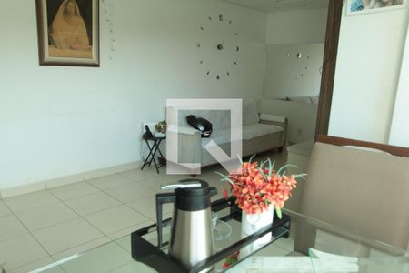 Sala de apartamento para alugar com 3 quartos, 98m² em Serrano, Belo Horizonte