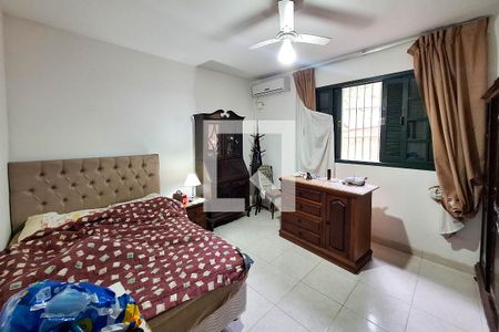 Quarto 1 de casa à venda com 4 quartos, 156m² em Maravista, Niterói