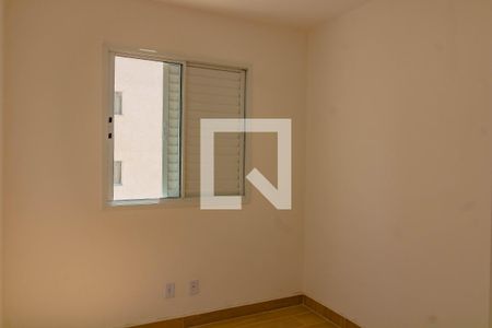 Quarto 1 de apartamento à venda com 2 quartos, 53m² em Jardim Itacolomi, São Paulo