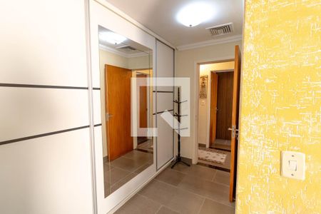 Casa para alugar com 285m², 4 quartos e 5 vagas Casa para alugar com 285m², 4 quartos e 5 vagasSuíte 1