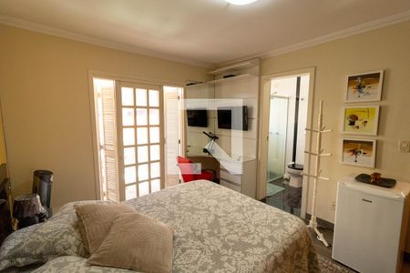 Casa para alugar com 285m², 4 quartos e 5 vagas Casa para alugar com 285m², 4 quartos e 5 vagasSuíte 2