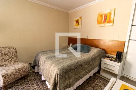 Casa para alugar com 285m², 4 quartos e 5 vagas Casa para alugar com 285m², 4 quartos e 5 vagasSuíte 1