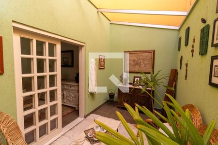 Casa para alugar com 285m², 4 quartos e 5 vagas Casa para alugar com 285m², 4 quartos e 5 vagasSala 2