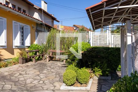 Casa para alugar com 285m², 4 quartos e 5 vagas Casa para alugar com 285m², 4 quartos e 5 vagasJardim