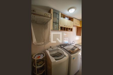 Casa para alugar com 285m², 4 quartos e 5 vagas Casa para alugar com 285m², 4 quartos e 5 vagasLavanderia