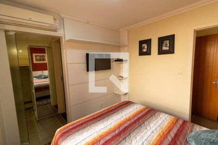 Casa para alugar com 285m², 4 quartos e 5 vagas Casa para alugar com 285m², 4 quartos e 5 vagasSuíte 3