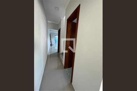 Casa à venda com 3 quartos, 117m² em Jardim Santa Terezinha, Taboão da Serra