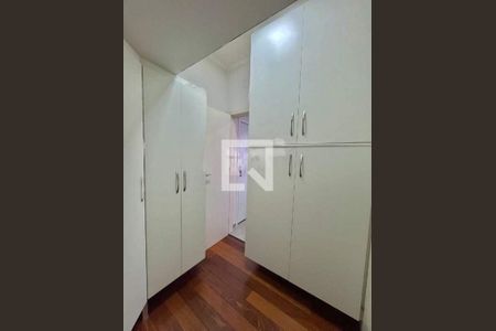 Apartamento à venda com 3 quartos, 194m² em Cambuí, Campinas