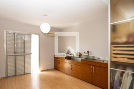 Suite - vista terraço, armários, ar condicionado de apartamento para alugar com 5 quartos, 214m² em Itaim Bibi, São Paulo