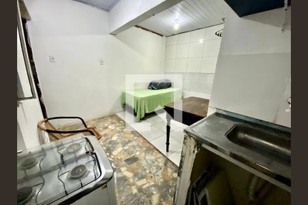 Cozinha de kitnet/studio para alugar com 0 quarto, 30m² em Centro, Salvador