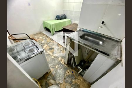 Cozinha de kitnet/studio para alugar com 0 quarto, 30m² em Centro, Salvador