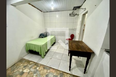 Sala/Quarto de kitnet/studio para alugar com 0 quarto, 30m² em Centro, Salvador