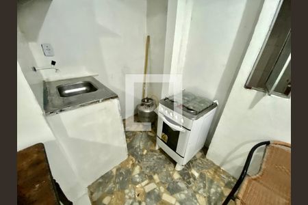 Cozinha de kitnet/studio para alugar com 0 quarto, 30m² em Centro, Salvador