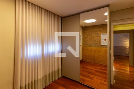 Quarto 2 de apartamento à venda com 4 quartos, 153m² em Gutierrez, Belo Horizonte
