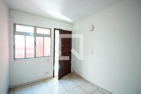 Sala de apartamento à venda com 2 quartos, 42m² em Conjunto Residencial José Bonifácio, São Paulo