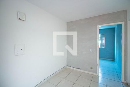 Sala de apartamento para alugar com 2 quartos, 42m² em Conjunto Residencial José Bonifácio, São Paulo