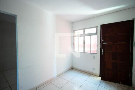 Sala de apartamento para alugar com 2 quartos, 42m² em Conjunto Residencial José Bonifácio, São Paulo