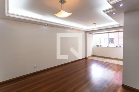 Sala de apartamento à venda com 3 quartos, 110m² em Ipiranga, Belo Horizonte