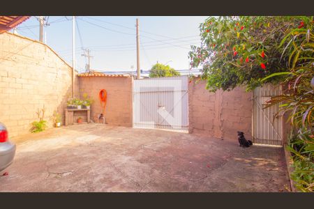 Casa à venda com 127m², 3 quartos e 3 vagas Casa à venda com 127m², 3 quartos e 3 vagasQuintal