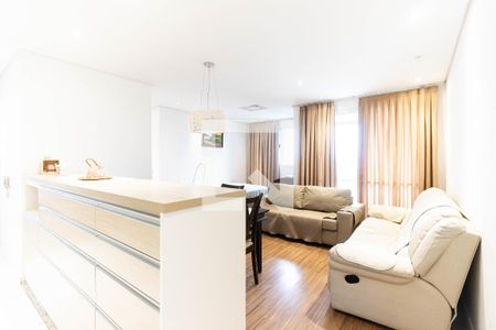 Apartamento à venda com 67m², 2 quartos e 2 vagasSala