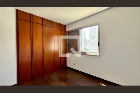 Quarto 3 de apartamento à venda com 4 quartos, 155m² em Lourdes, Belo Horizonte