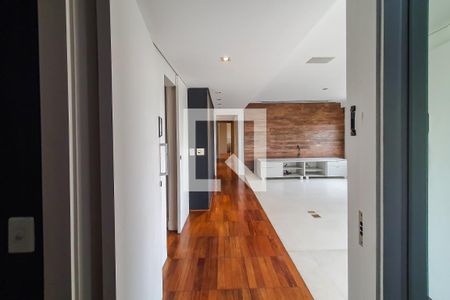 entrada de apartamento à venda com 3 quartos, 200m² em Vila Mariana, São Paulo