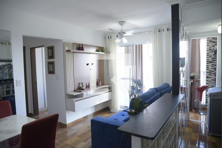 Sala  de apartamento para alugar com 2 quartos, 57m² em Jardim Marilu, Cotia