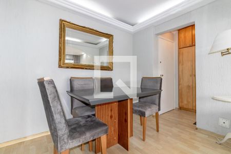 Sala de apartamento para alugar com 1 quarto, 50m² em Indianópolis, São Paulo