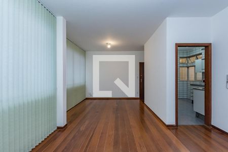 Sala de apartamento à venda com 3 quartos, 110m² em Buritis, Belo Horizonte