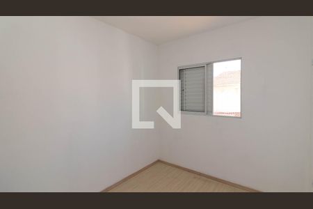 Quarto 2 de casa de condomínio para alugar com 3 quartos, 110m² em Vila Ré, São Paulo