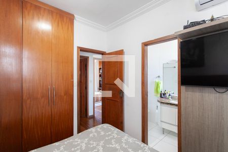 Suíte de apartamento à venda com 3 quartos, 160m² em Itapoã, Belo Horizonte