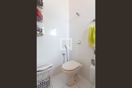 Banheiro da Suíte de apartamento à venda com 3 quartos, 160m² em Itapoã, Belo Horizonte