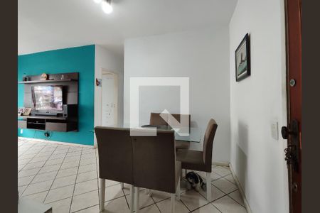 Apartamento à venda com 76m², 2 quartos e 1 vagaSala