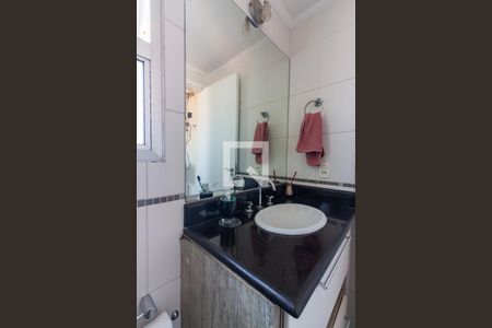 Banheiro de apartamento à venda com 3 quartos, 74m² em City Bussocaba, Osasco