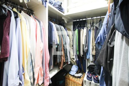 Closet da Suíte  de apartamento à venda com 1 quarto, 70m² em Planalto Paulista, São Paulo