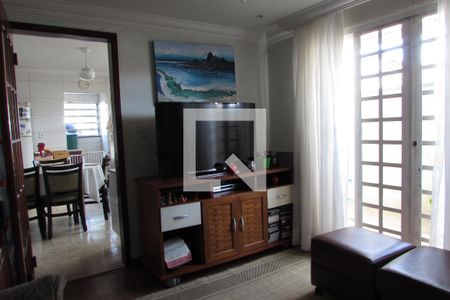 Sala de Tv de casa para alugar com 4 quartos, 237m² em Jardim Bonfiglioli, São Paulo