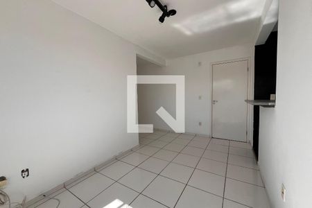 Sala de apartamento para alugar com 2 quartos, 47m² em Vila Urupes, Suzano