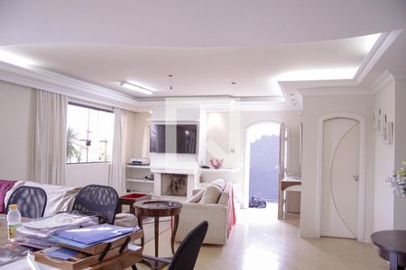 SALA de casa para alugar com 2 quartos, 160m² em Jardim Rosana, Guarulhos