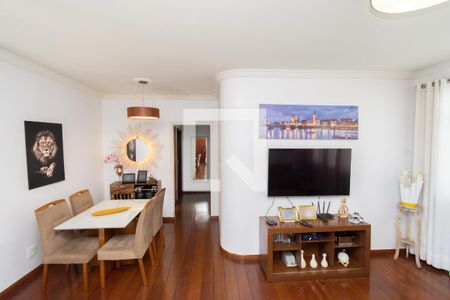 Sala de apartamento à venda com 3 quartos, 175m² em Bairro da Glória, Contagem