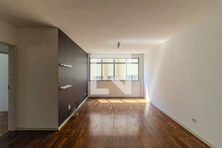 Apartamento à venda com 105m², 2 quartos e 1 vagaSala