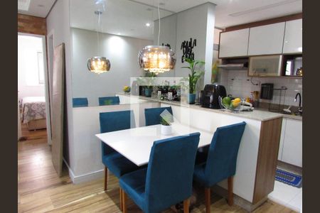 Cozinha de apartamento à venda com 2 quartos, 51m² em Jardim Monte Alegre, Taboão da Serra