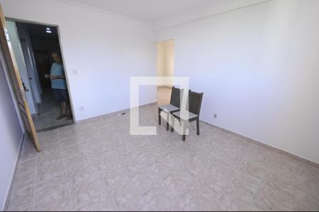 Apartamento para alugar com 3 quartos, 85m² em Jardim das Esmeraldas, Goiânia