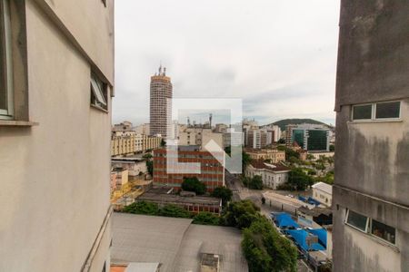 Apartamento à venda com 151m², 3 quartos e 1 vaga Apartamento à venda com 151m², 3 quartos e 1 vagaÁrea de Serviço vista