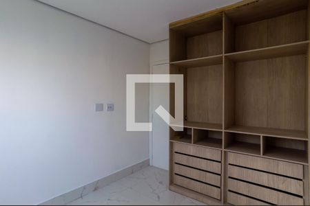 Quarto 2 de apartamento à venda com 2 quartos, 51m² em Jardim Tupanci, Barueri